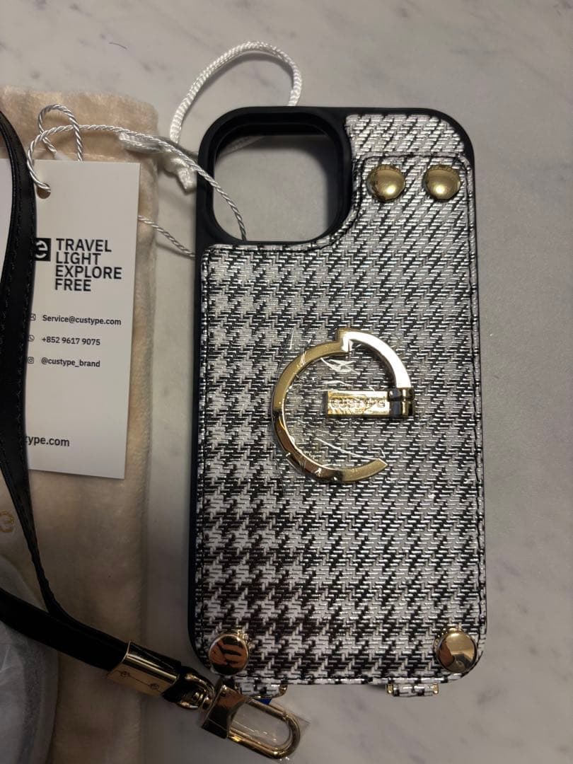 CUSTYPE千鳥格子ブラック新品未使用iPhone15ケース