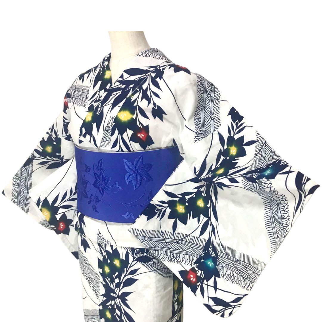 【浴衣】斜め変わり縞に桔梗模様 　注染　白地 　紺　粋　レトロモダン　古典 綿