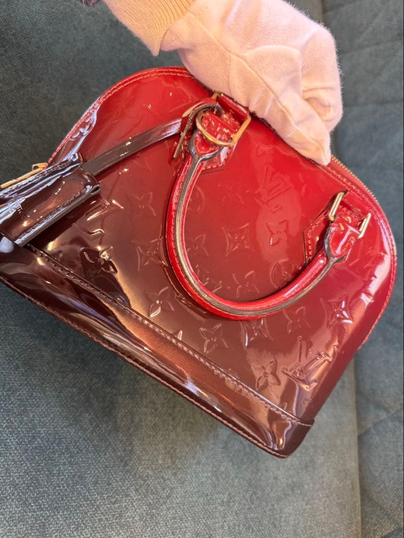 ルイヴィトン アルマBB ヴェルニグラデーション