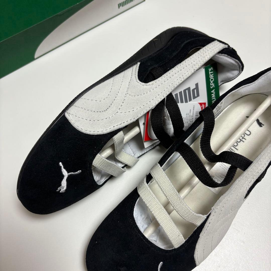 Puma フラットシューズ ブラック/ホワイト