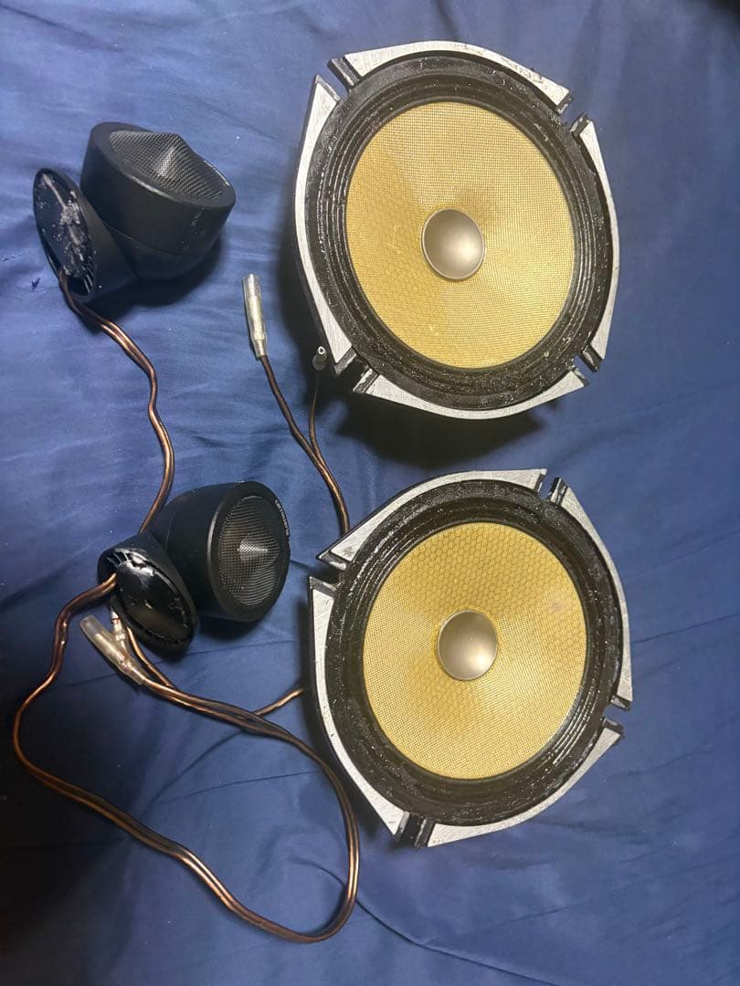 カロッツェリアスピーカー　TS-V172 tsv07a