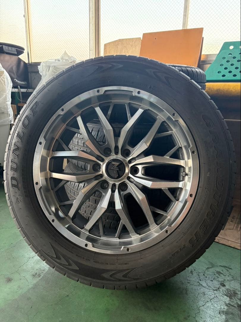 あんな様トヨタ プラド　ナイトロパワー20インチ　ダンロップ 265/55R20
