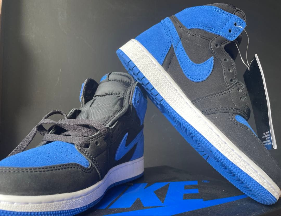 新品、未使用エアジョーダン22.5