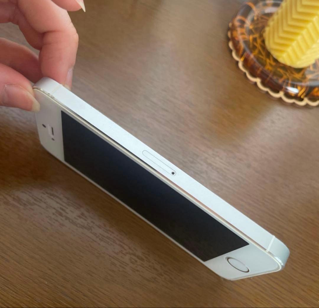 Phone5s 本体 美品　シルバー Apple スマホ　動作良好　エアドロ可