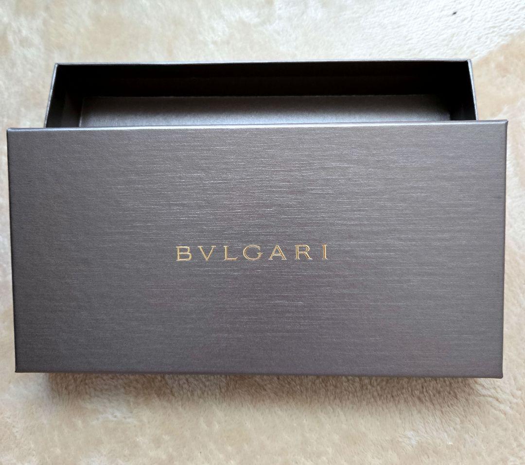 【美品】正規品！BVLGARI ピンク レディース長財布