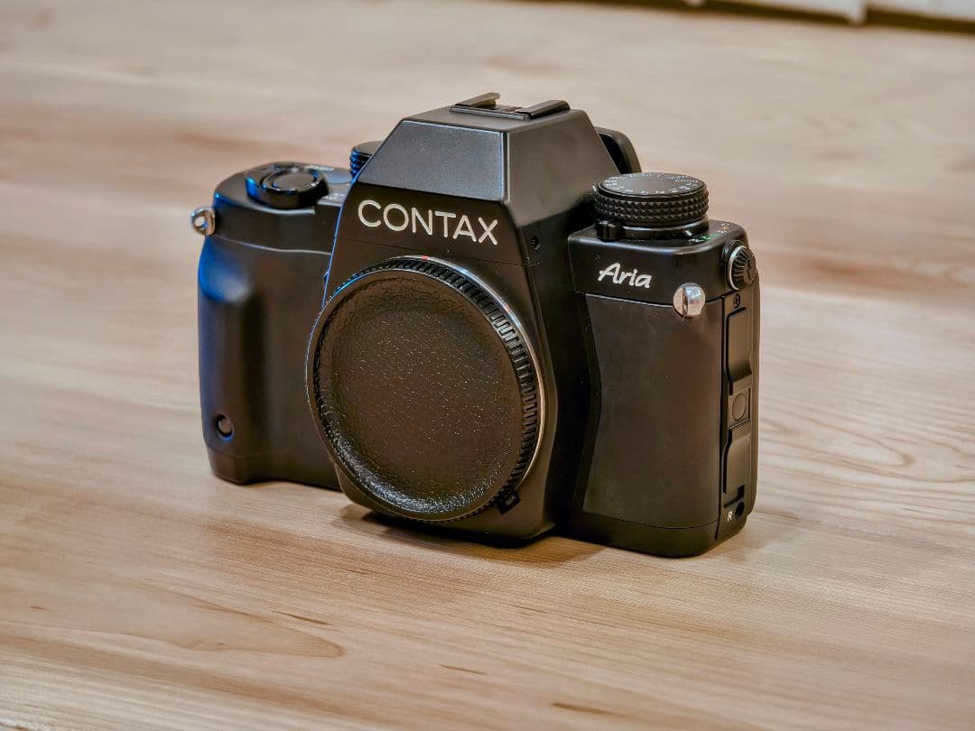 【動作未確認、箱・付属品付き】CONTAX Aria ボディのみ
