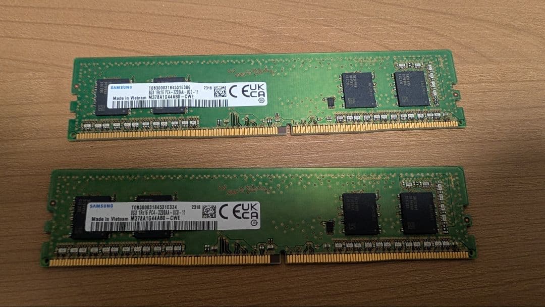 Samsung デスクトップ　DDR4 8GBメモリ2枚 16gb、3200AA