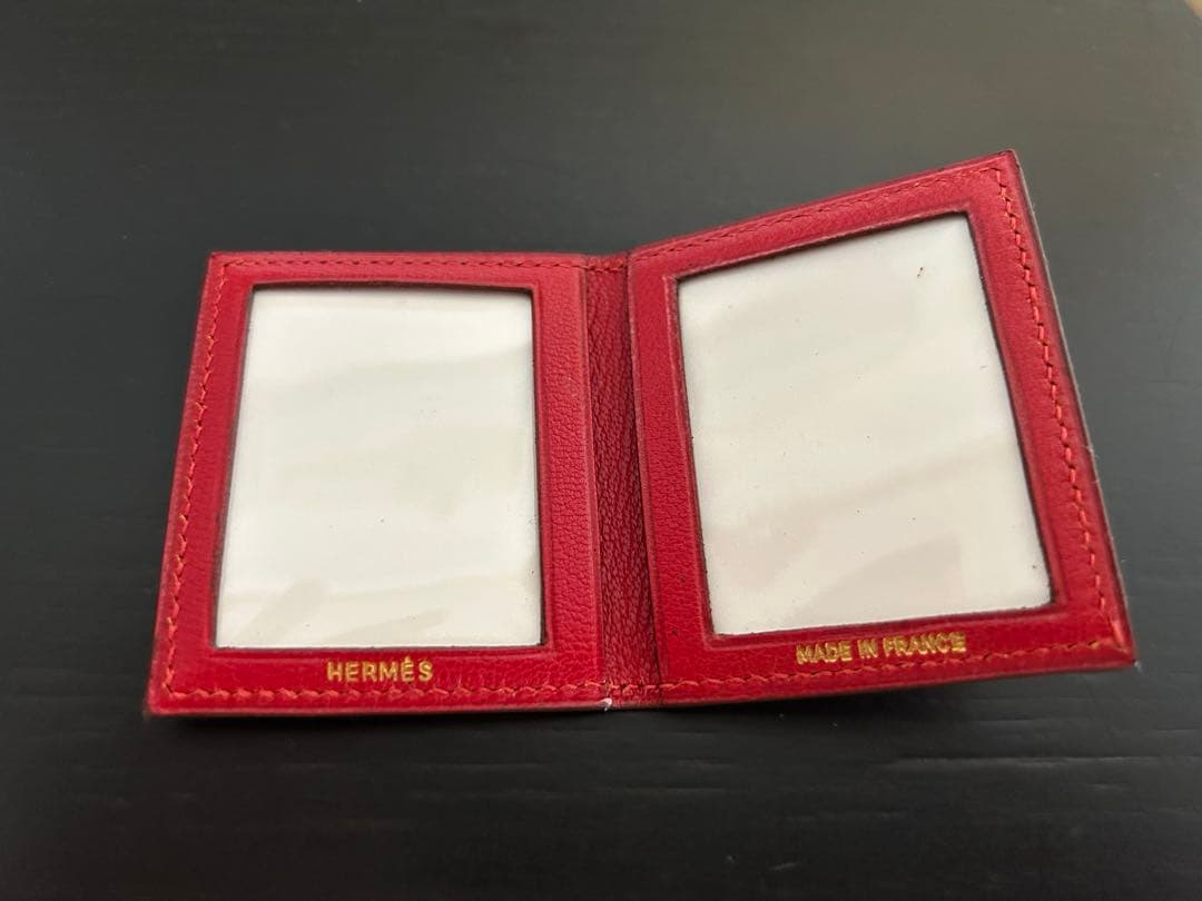 新品　エルメス　レザー　フォトケース　赤