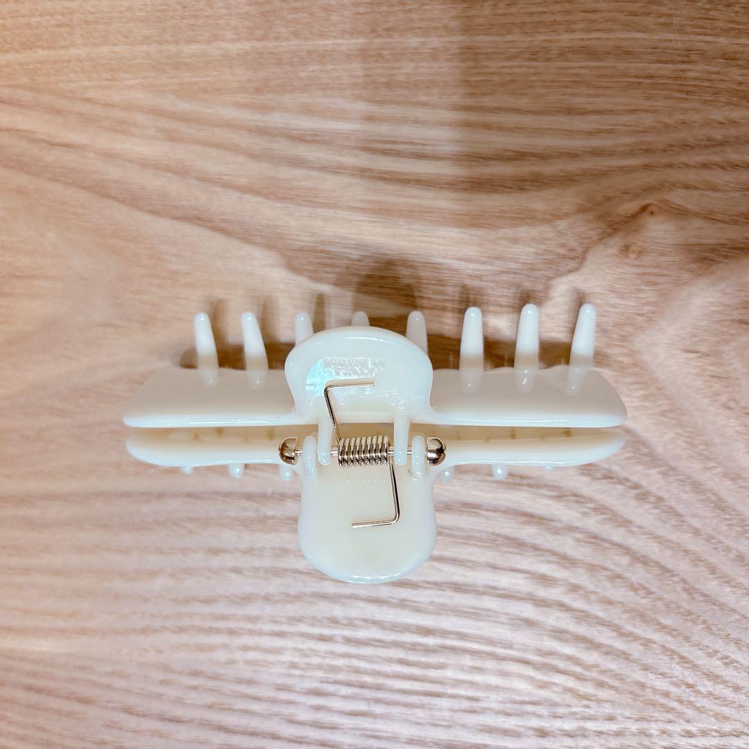 【新品】UNDO HAIRWARE No.4 claw クリップ　アイボリー