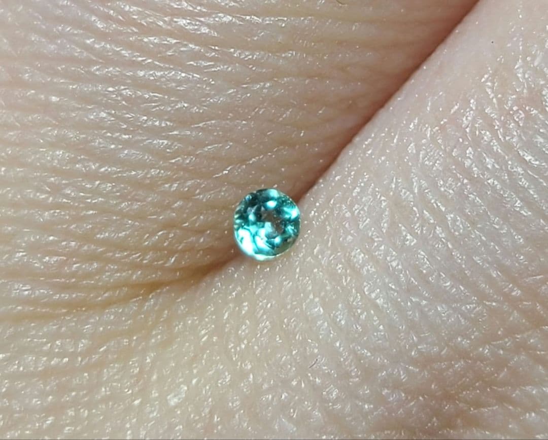 抜群の透明感に美しいネオン★ブラジルバターリャパライバトルマリン★オーダー受付中