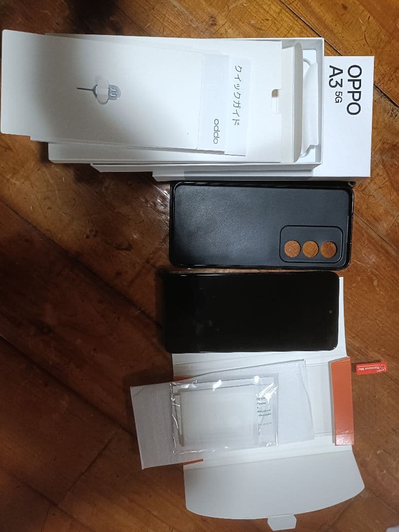 OPPO A3 5G 128GB 本体　液晶に白い線あり。