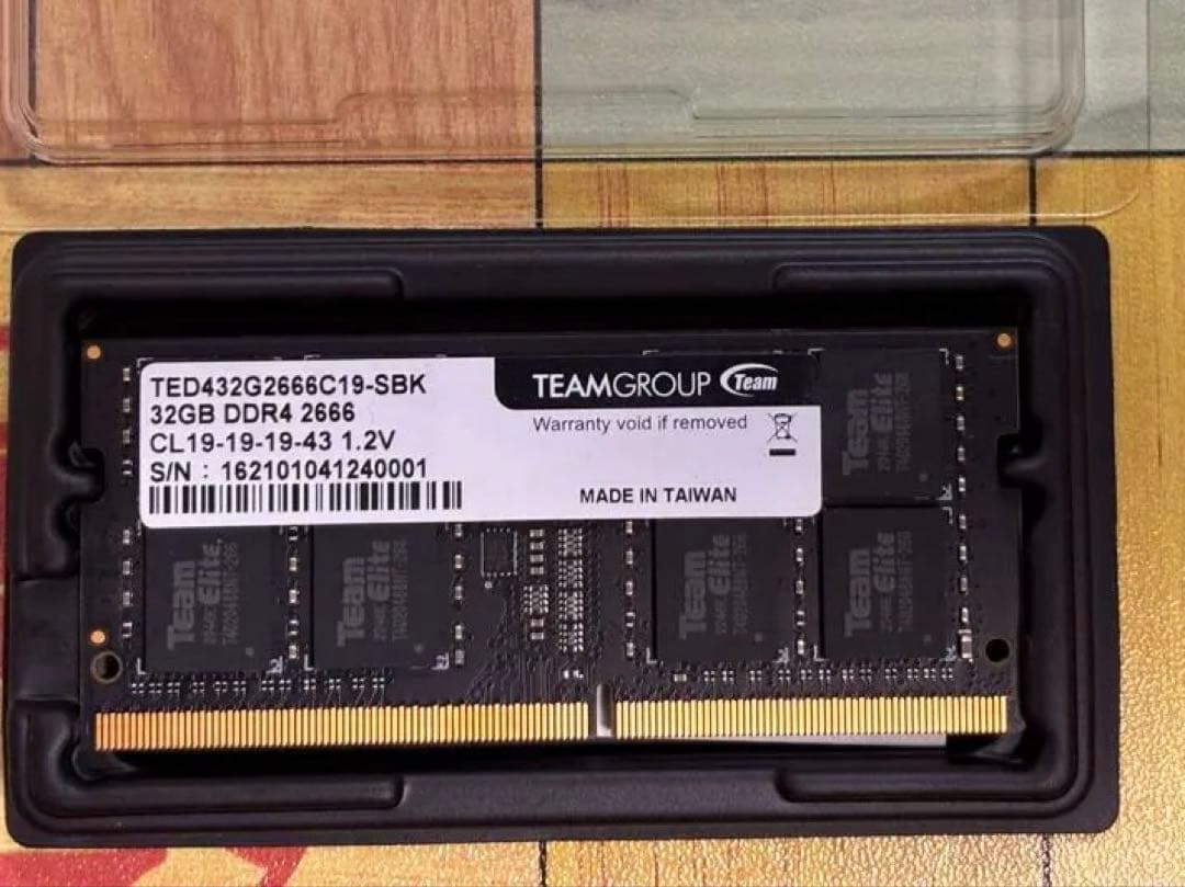 【即購入歓迎】ノート用メモリ　TEAM 32GB DDR4 2666MHz