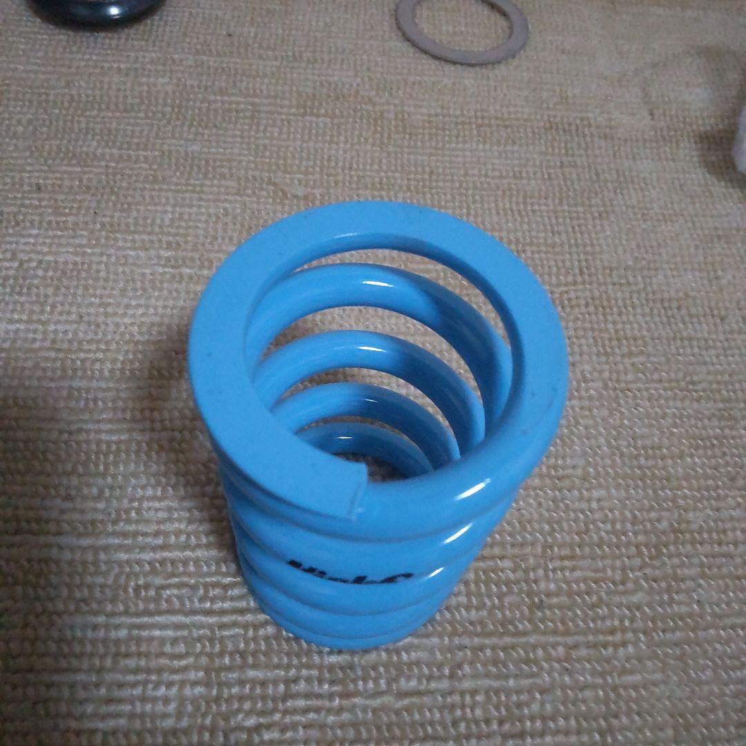 kicks GROM（jc92）用リヤスプリング