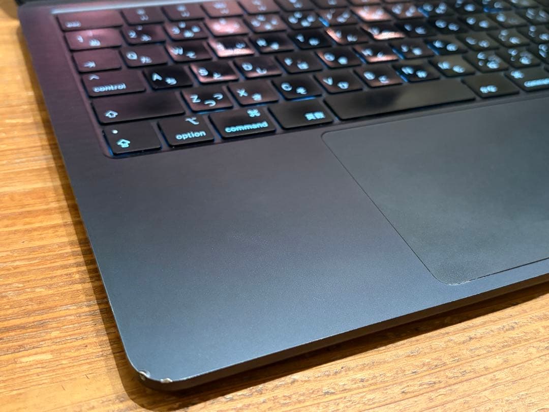 MacBook本体 Apple MacBook Air M2 16GB 512GB BT84%