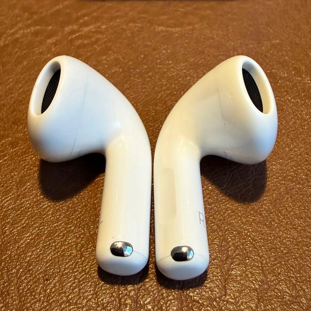 Apple Airapods4(ANC)アクティブノイズキャンセリング搭載