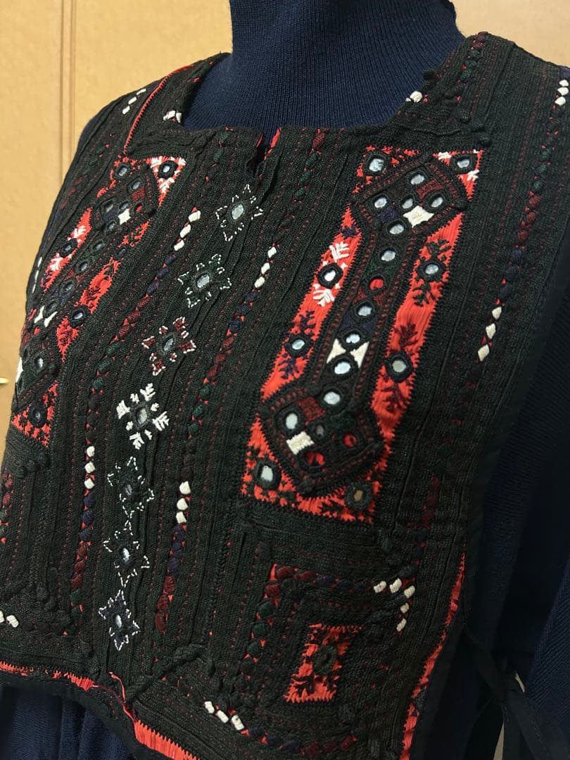 バロチベスト（バロチ刺繍）