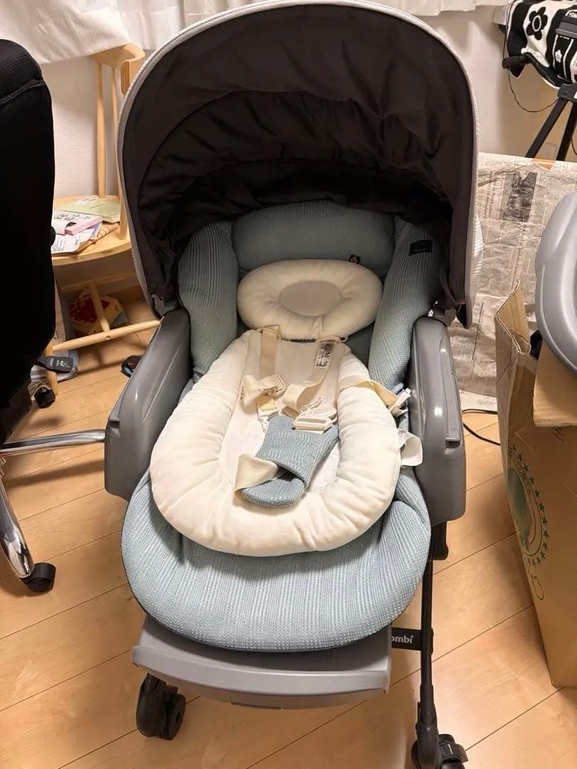 Combi コンビ　ホワイトレーベル ネムリラ AUTO BEDi Long