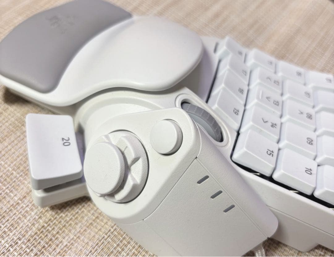 RAZER TARTARUS PRO ホワイト