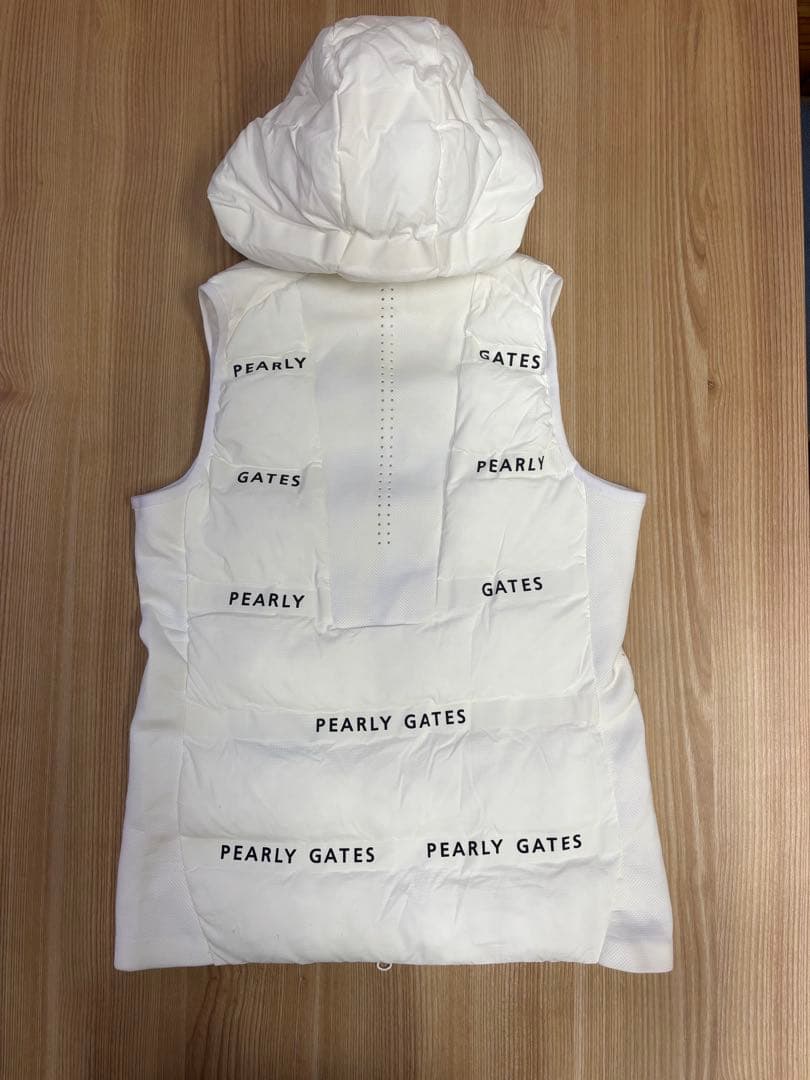 MJ PEARLY GATES フード付きダウンベスト