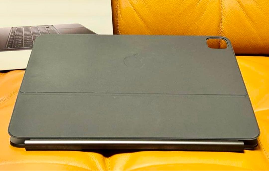 最安値【極美品】13㌅iPad Pro（M4）用Magic Keyboard