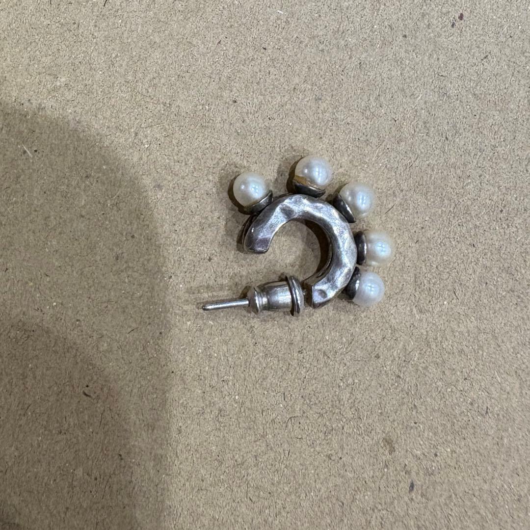 e.m. パールフープピアス