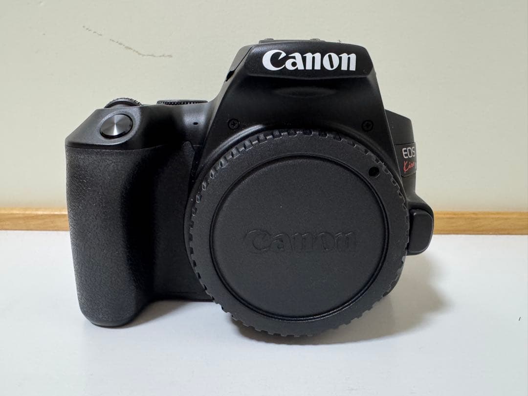 デジタルカメラ .Canon EOS Kiss X10