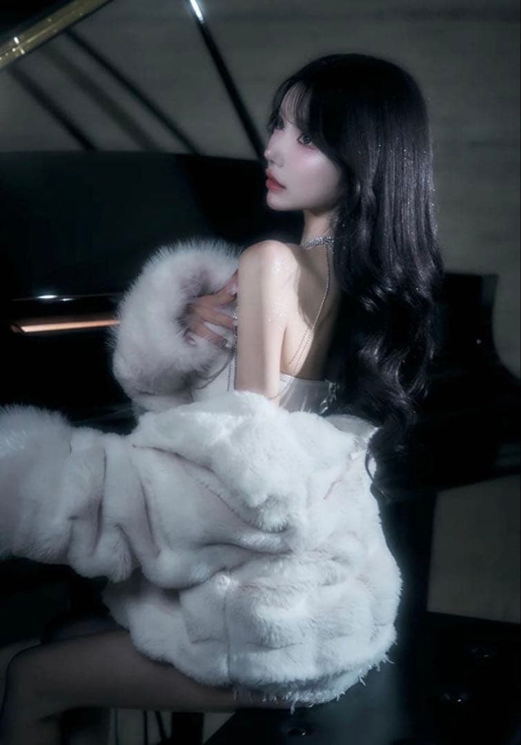 BELEAR MIMI ベリアミミ　ボリュームファーコート