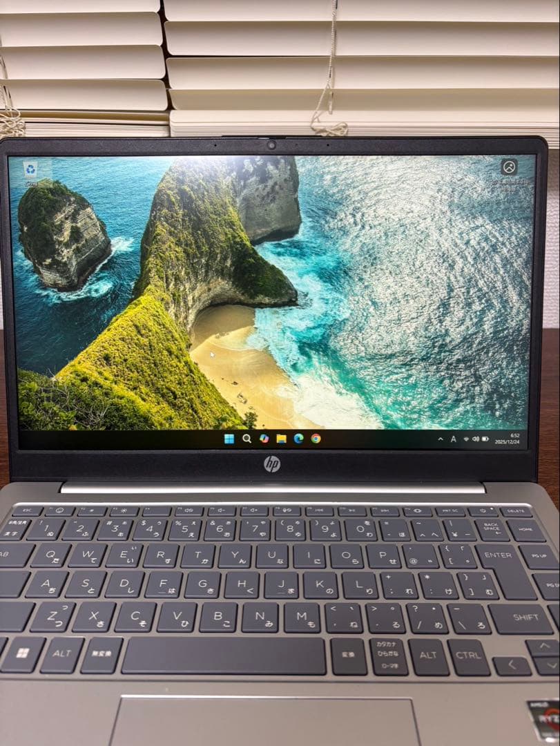 HPノートPC 14-em0005AU Ryzen5 7530U＋Office付