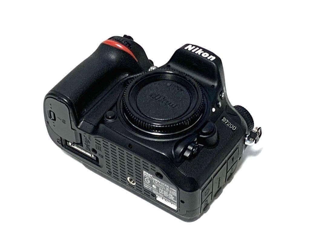 ☆撮影数220回以下☆Nikon D7200ボディ&EDズームVRレンズセット