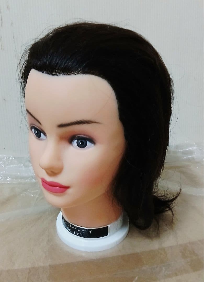 ウィッグ練習用 黒 ミディアム 4体セット