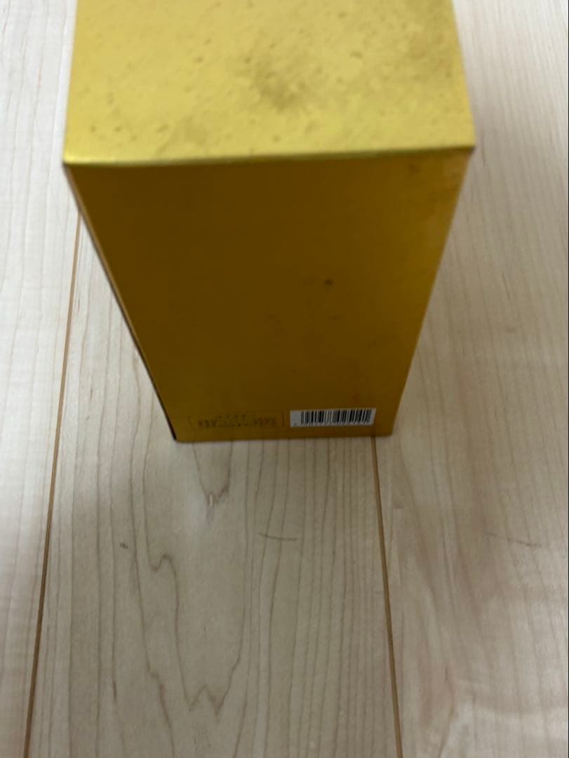 Suntory Whisky 金色パッケージ