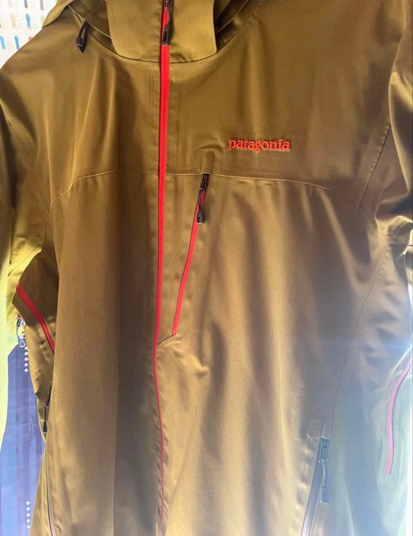 パタゴニア　パウダーボウルジャケット