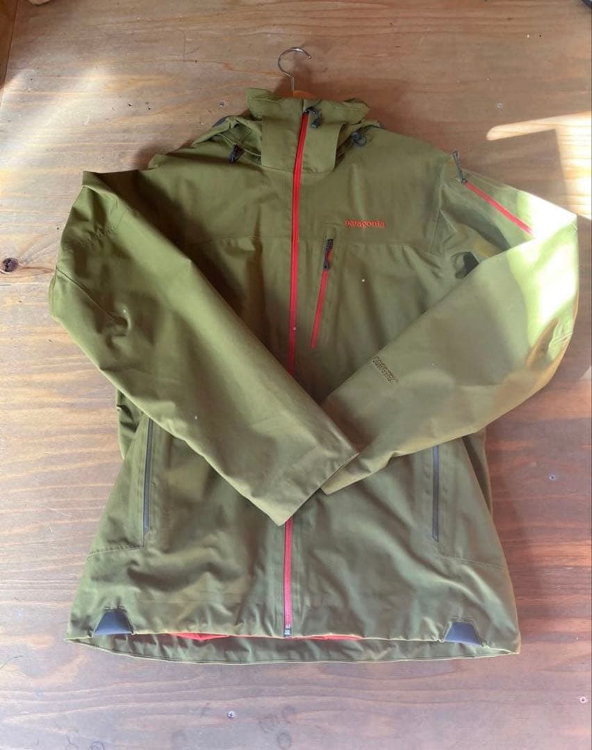 パタゴニア　パウダーボウルジャケット