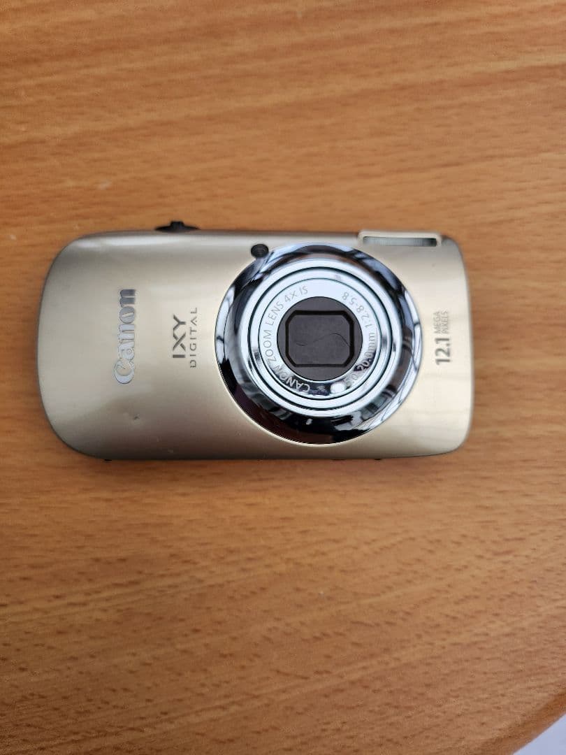 Canon　IXY　ジャンク品に近い