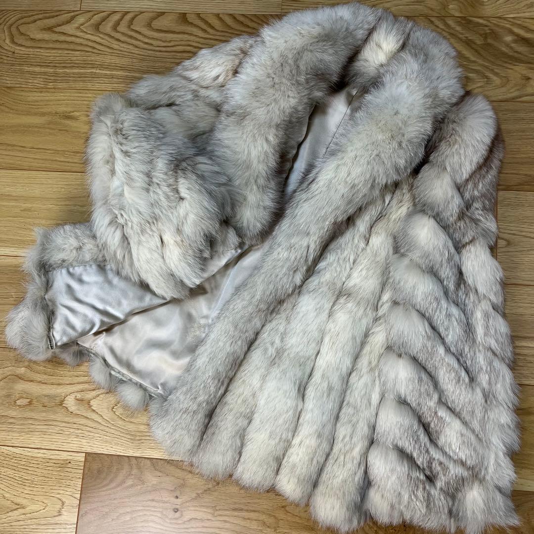 金タグ サガフォックス もこもこボリューム◎ブルーフォックス リアルファーコート