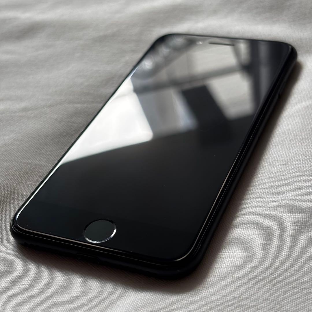 US版 iPhone 7 ブラック 128GB SIMフリー 箱+付属品付き