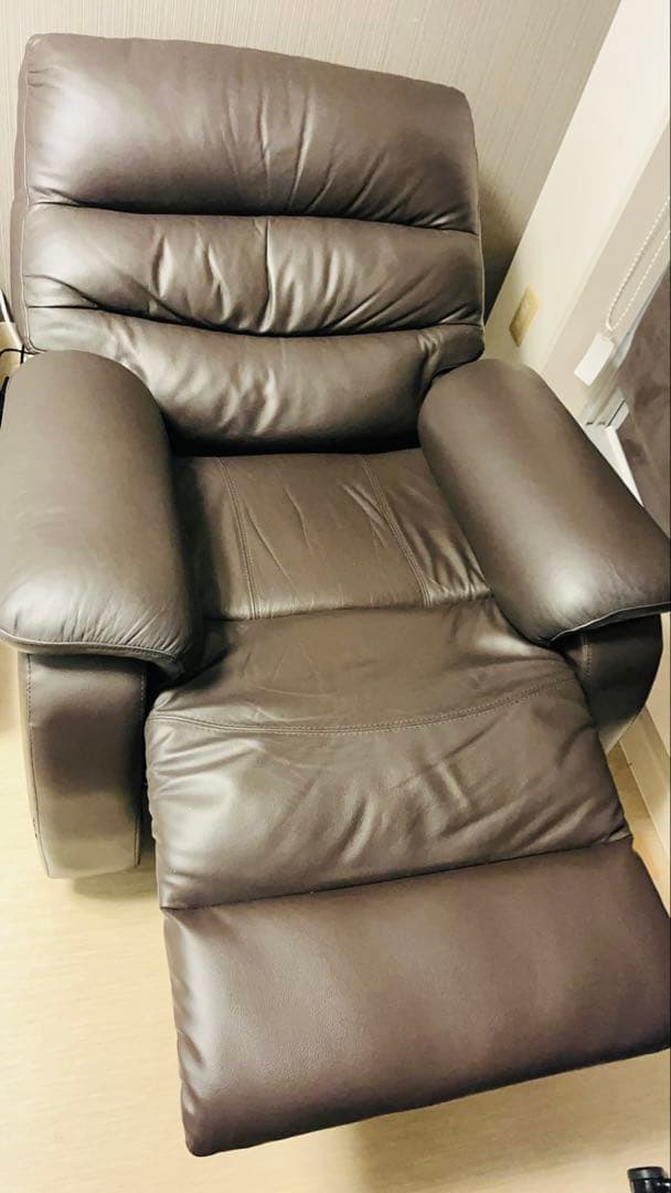 Nitoriダークブラウン リクライニングソファ アダプター付き