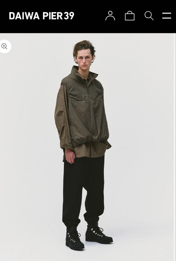 【完売品】TECH REVERSIBLE PULLOVER PUFF VEST