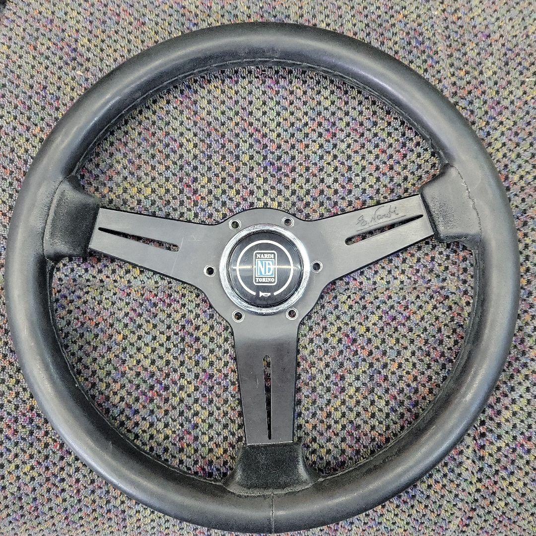今だけ値下げ希少Nardi33パイ ステアリングホイール 3スポーク