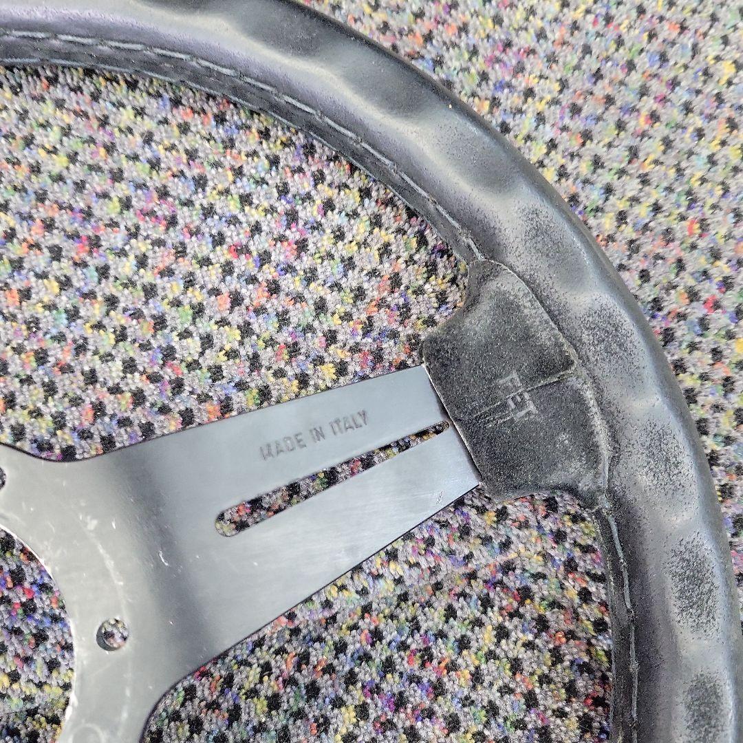 今だけ値下げ希少Nardi33パイ ステアリングホイール 3スポーク