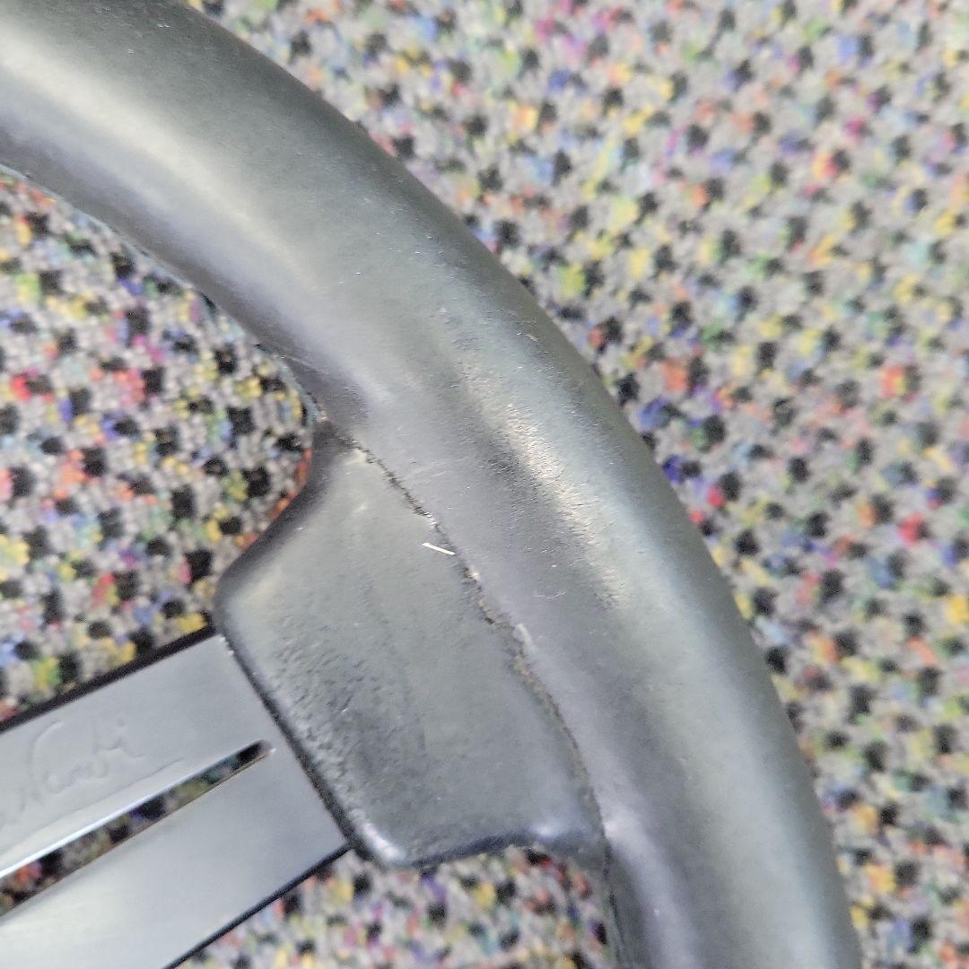 今だけ値下げ希少Nardi33パイ ステアリングホイール 3スポーク