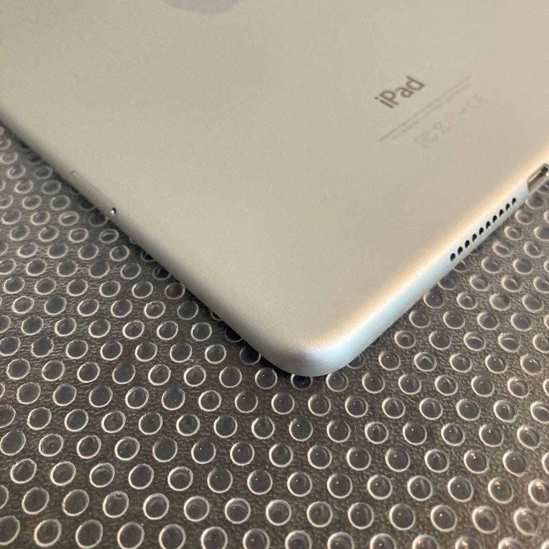3858 美品☆電池最良好☆iPad mini4 32GB SIMフリー☆