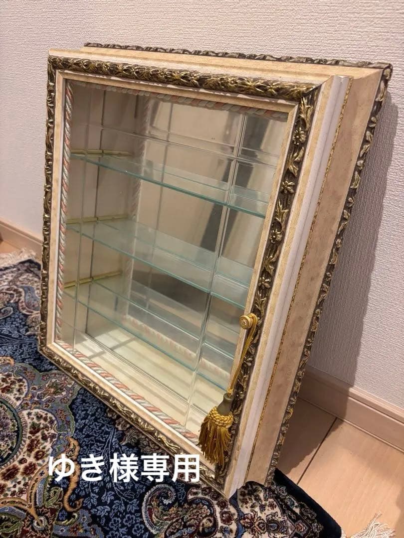 【ゆき】ディスプレイ用ウォールキャビネット イタリア製