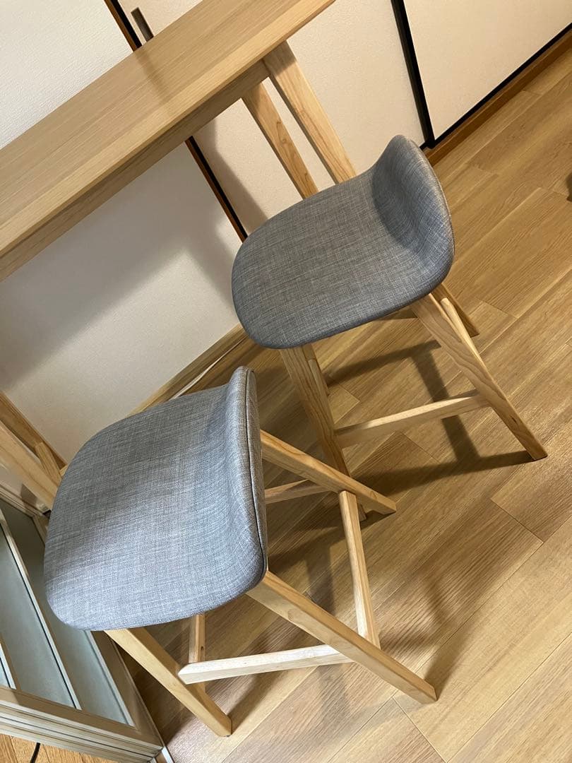 ニトリ　カウンターテーブル +チェア2脚のセット