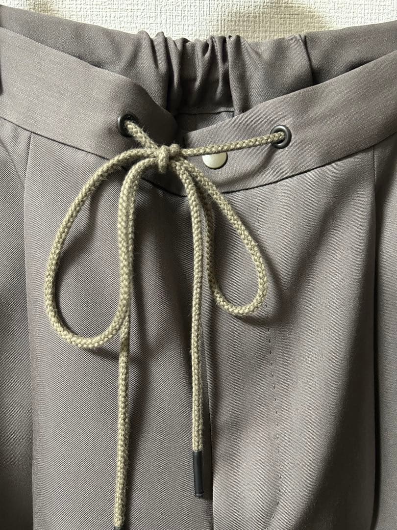 t*.様 THE RERACS THE EASY SLACKS WIDE グレー