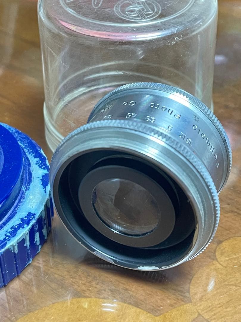 E-Lucky オールドレンズ　75mm 購入して保管していました。