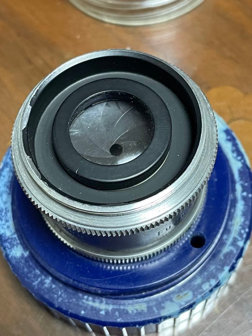 E-Lucky オールドレンズ　75mm 購入して保管していました。