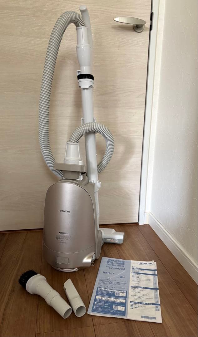 日立掃除機　CV-KP900M