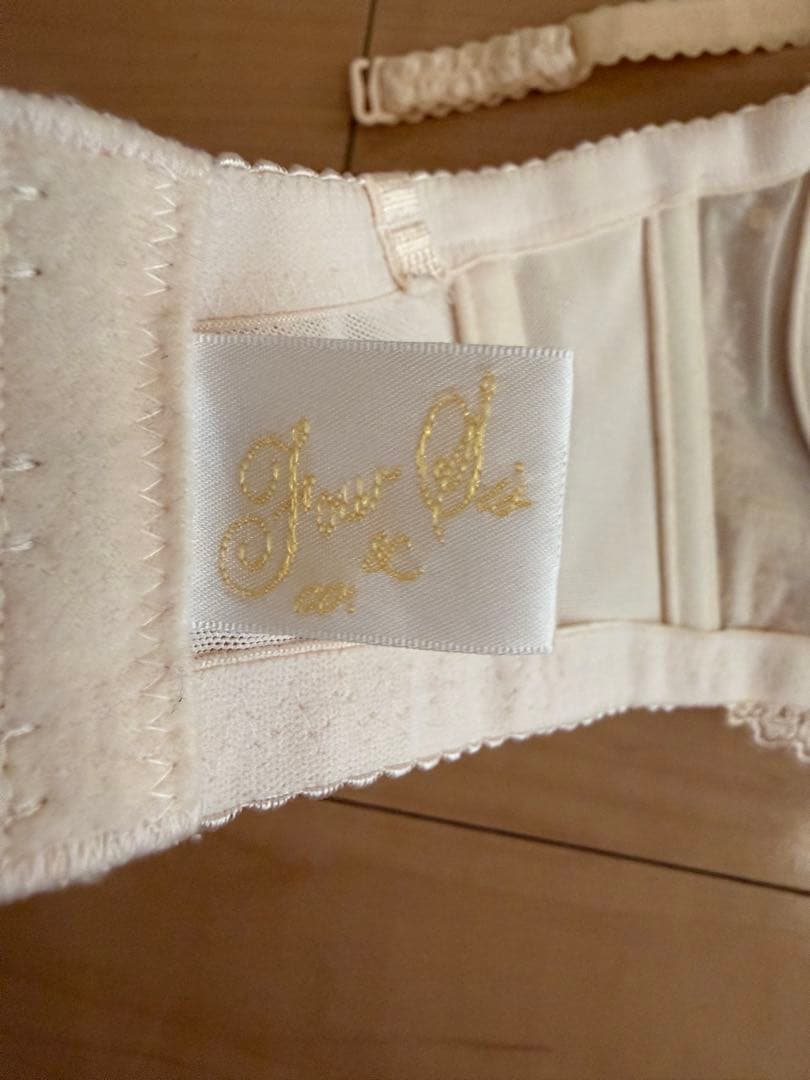 フォーシスアンドカンパニー　ブライダルインナーセット　D65