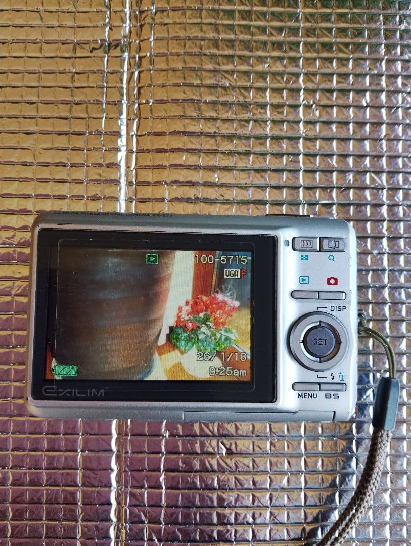 カシオ　Exilim 7.2 Mega Pixels